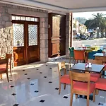 Bacacan Hotell 4*