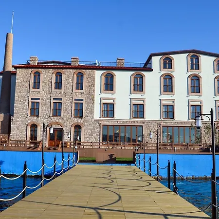 Bacacan Hotell 4*